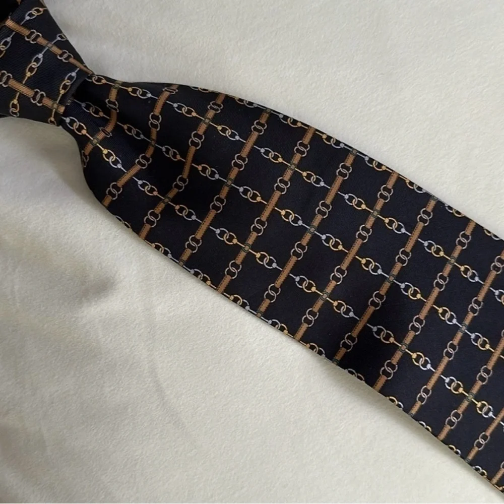 VINTAGE GUCCI TIE